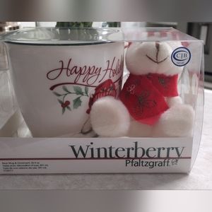 Pfaltzgraff Winterberry Bear Mug and Ornament